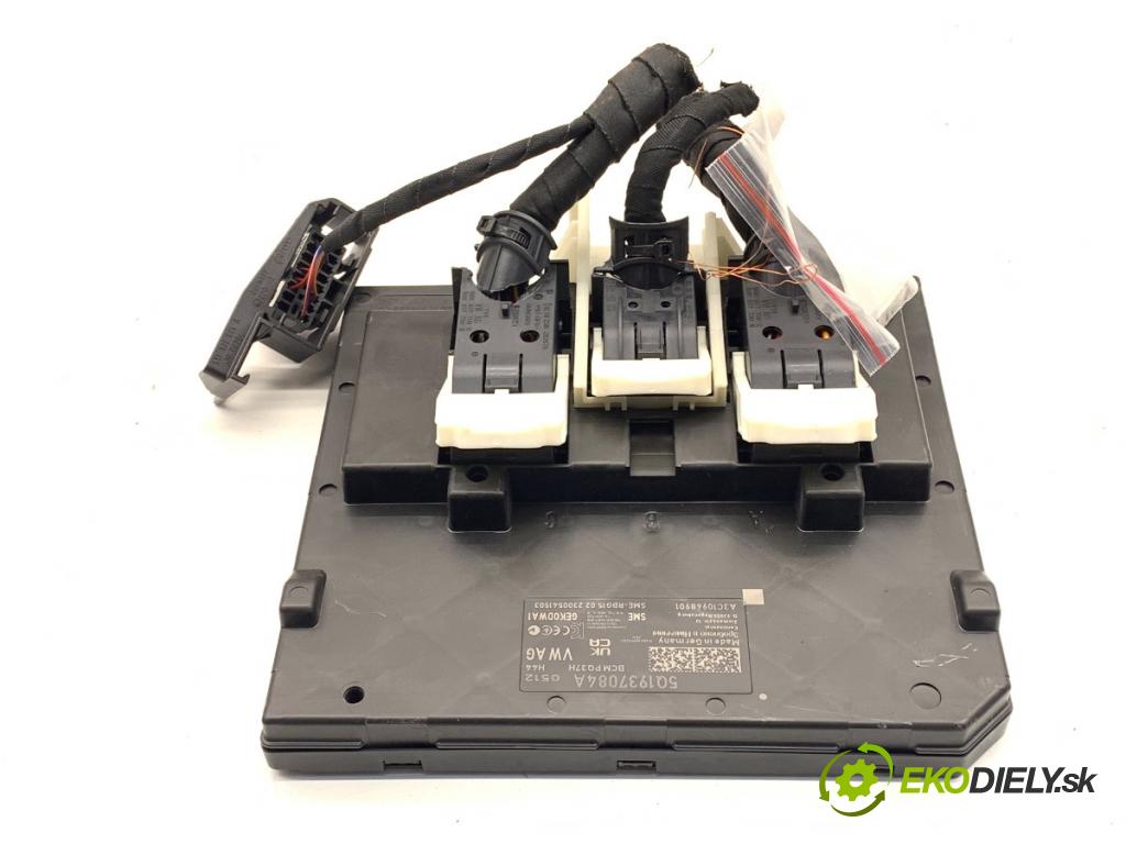 SEAT ATECA SUV 2023 110 kW 1.5 TSI 1495 Modul komfortu 5Q1937084A (Modul komfortu)