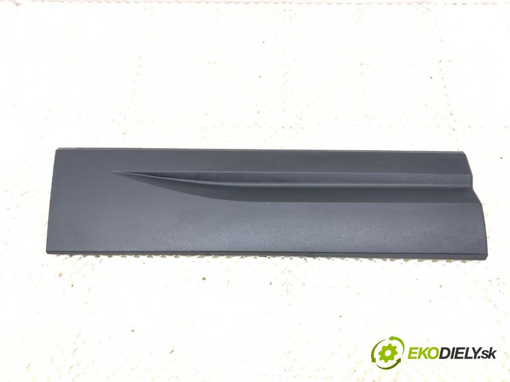 SEAT ATECA SUV 2023 110 kW 1.5 TSI 1495 Lišta Dvere pravy zad 575854950
