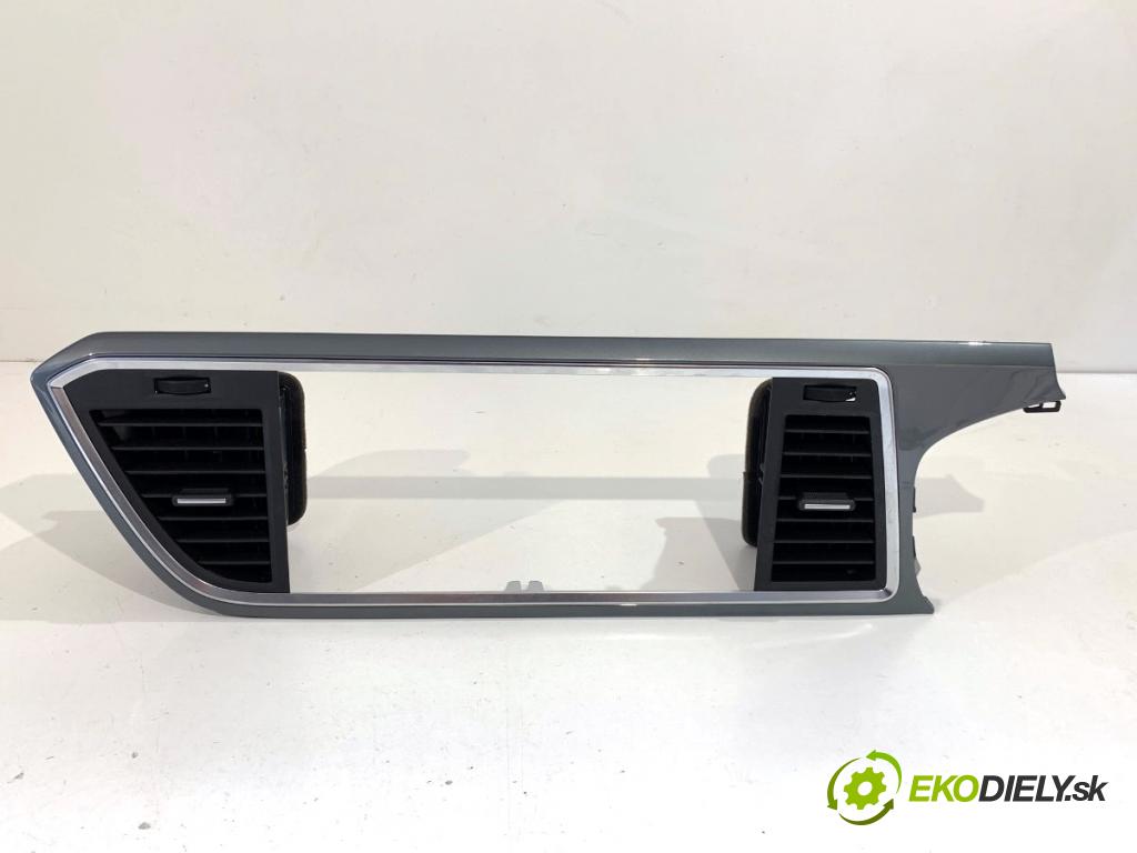 SEAT ATECA SUV 2023 110 kW 1.5 TSI 1495 Mriežky kúrenia predný 576820951