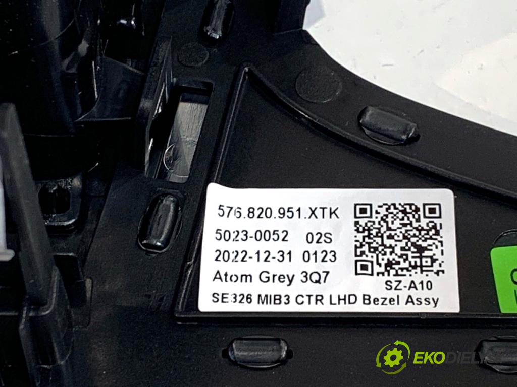 SEAT ATECA SUV 2023 110 kW 1.5 TSI 1495 mří topení přední část 576820951