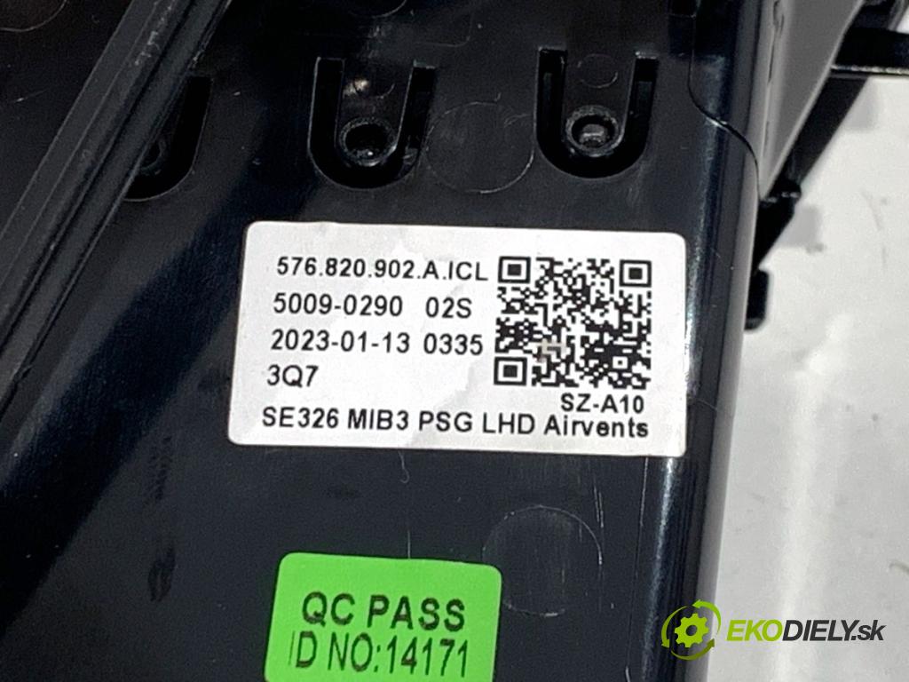 SEAT ATECA SUV 2023 110 kW 1.5 TSI 1495 mří topení pravý přední část 576820902A