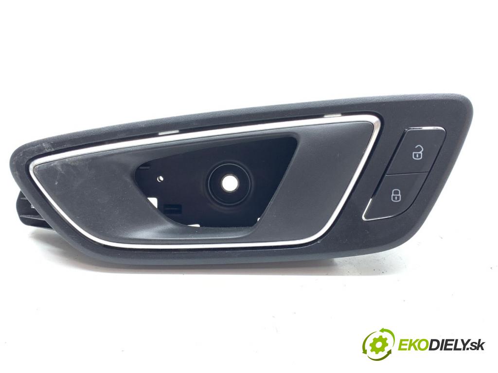 SEAT ATECA SUV 2023 110 kW 1.5 TSI 1495 klika vnitřní levý přední část 5F1837113A
