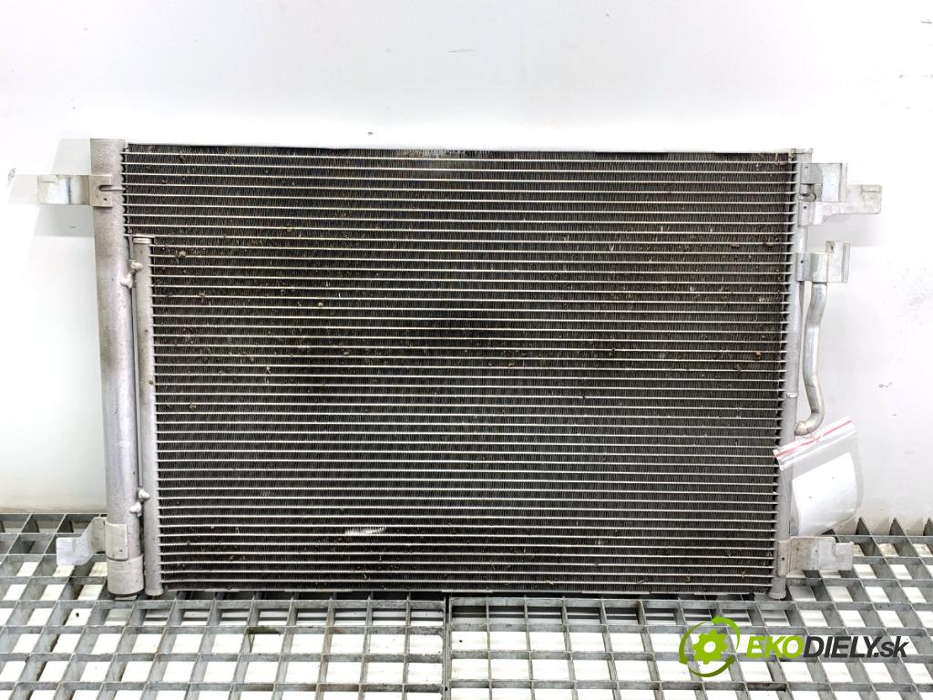 SEAT ATECA SUV 2023 110 kW 1.5 TSI 1495 Chladič klimatizácie 5Q0816411AR (Chladič klimatizácie)