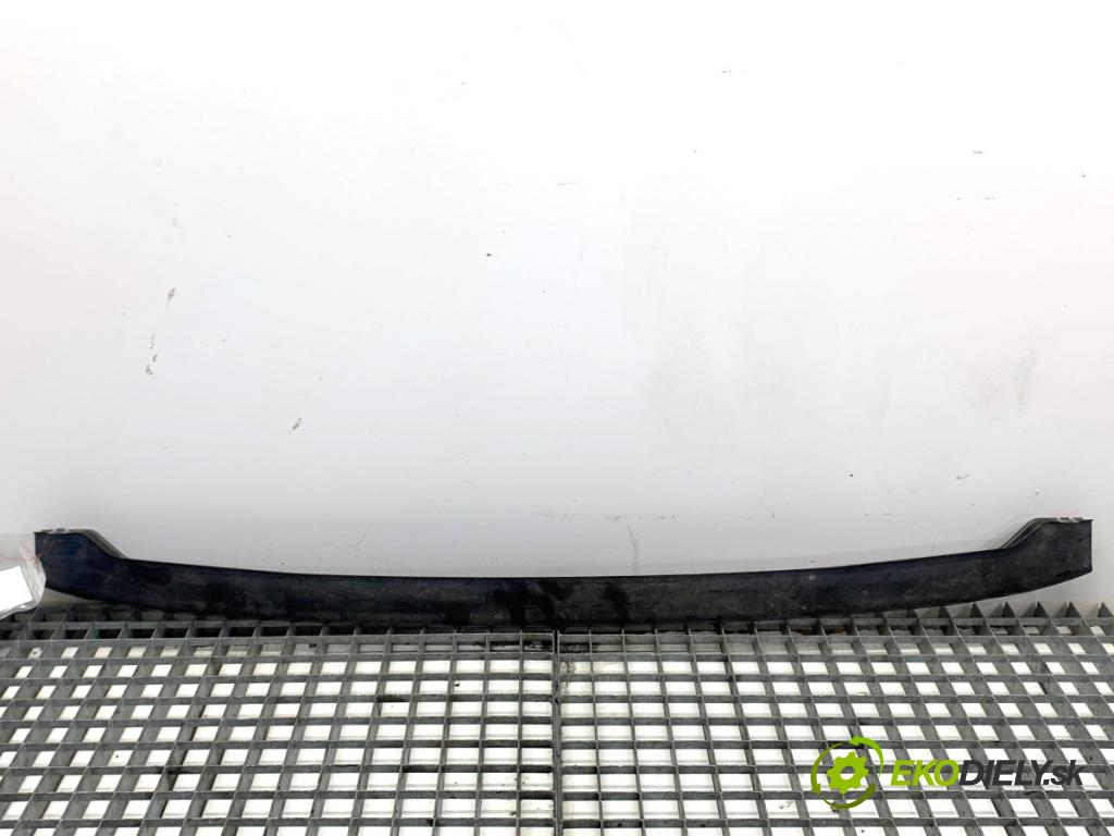 SEAT ATECA SUV 2023 110 kW 1.5 TSI 1495 výztuha nárazníka přední část dolná 575807651