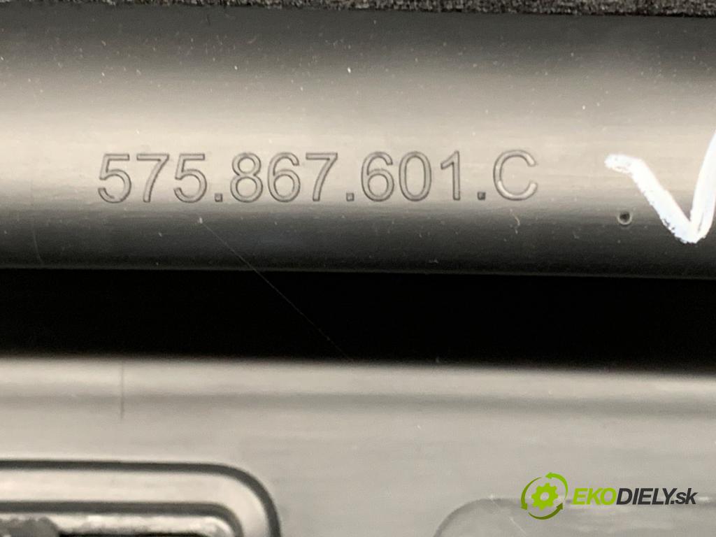 SEAT ATECA SUV 2023 110 kW 1.5 TSI 1495 tapacír dverí kufra 575867603A