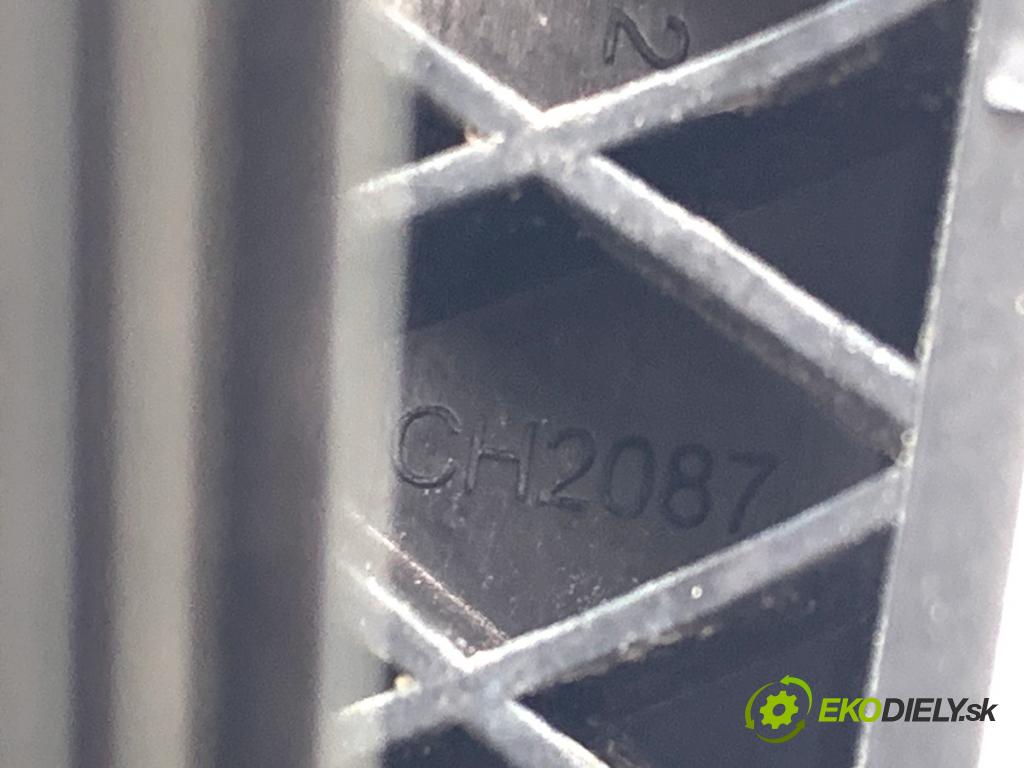 SEAT ATECA SUV 2023 110 kW 1.5 TSI 1495 ramena stěrače zadní část