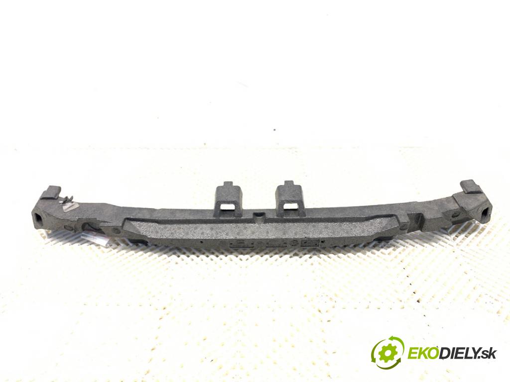 SEAT ATECA SUV 2023 110 kW 1.5 TSI 1495 ABSORBER nárazníka přední část 575807251E