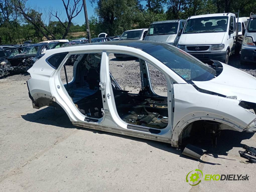 HYUNDAI TUCSON SUV 2015 85 kW 1.7 CRDi 1685 karoséria ČTVRŤÁK: Blatník prah strecha PODŁUŻNICA 