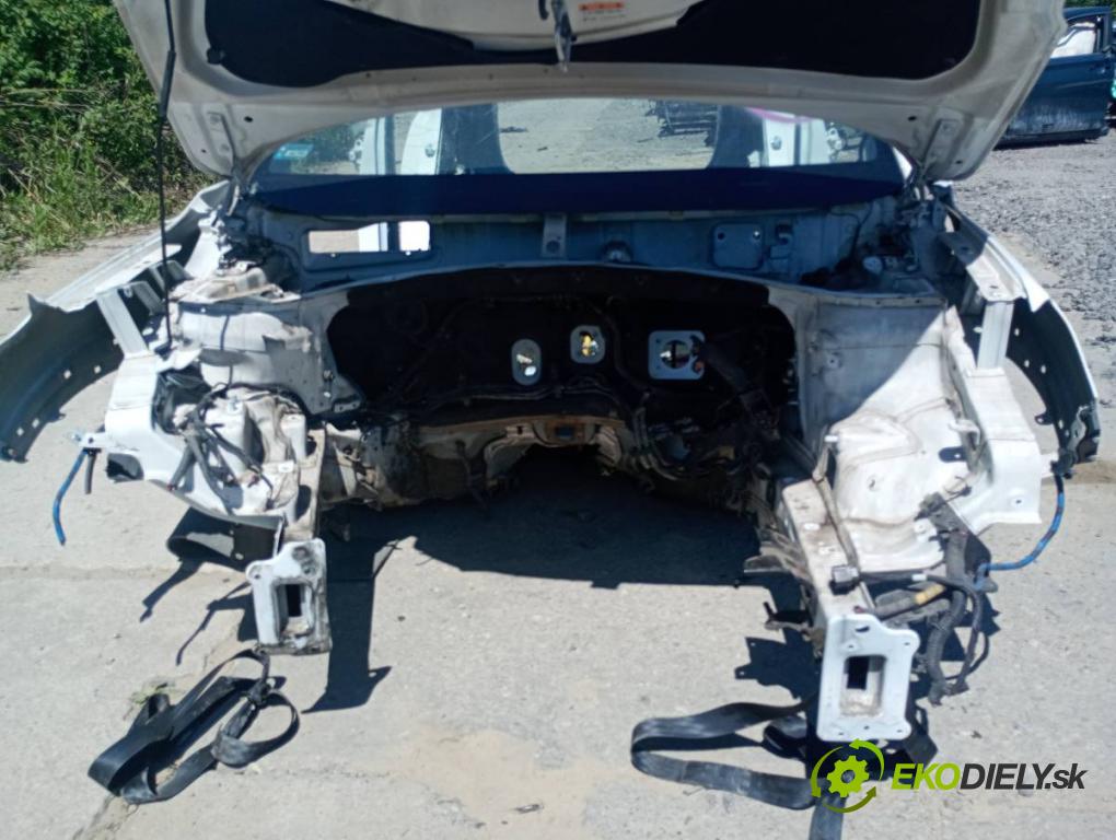 HYUNDAI TUCSON SUV 2015 85 kW 1.7 CRDi 1685 karoséria ČTVRŤÁK: Blatník prah strecha PODŁUŻNICA