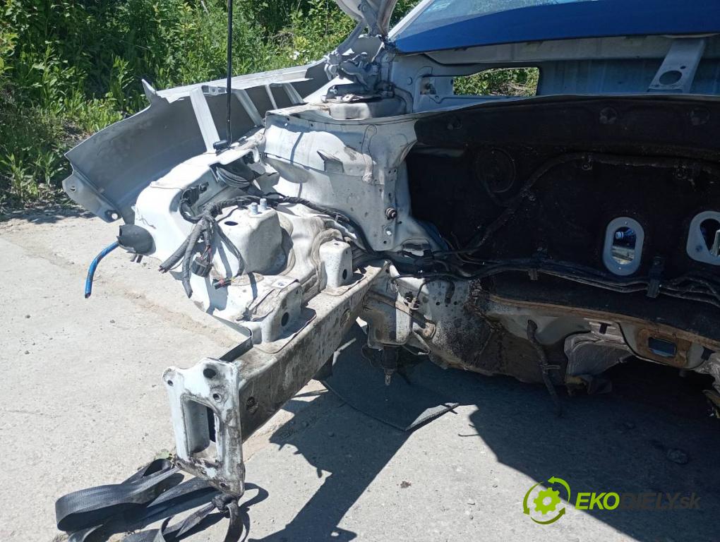 HYUNDAI TUCSON SUV 2015 85 kW 1.7 CRDi 1685 karoséria ČTVRŤÁK: Blatník prah strecha PODŁUŻNICA
