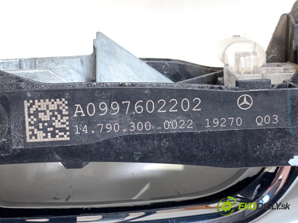 MERCEDES-BENZ GLE SUV 2019 180 kW GLE 300 d 4-matic (167.119) 1950 klika vnejší pravý zadní část A0997602202