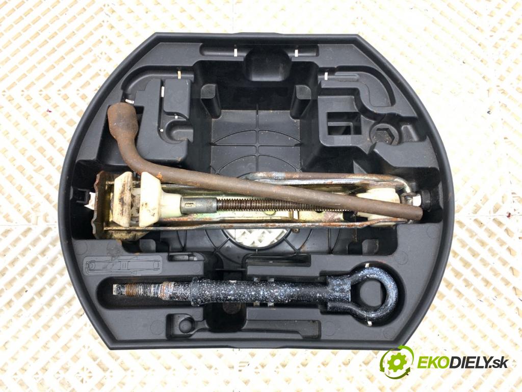 PEUGEOT 207 liftback 2008 70 kW 1.4 16V 1397 Súprava náradia 9655342680