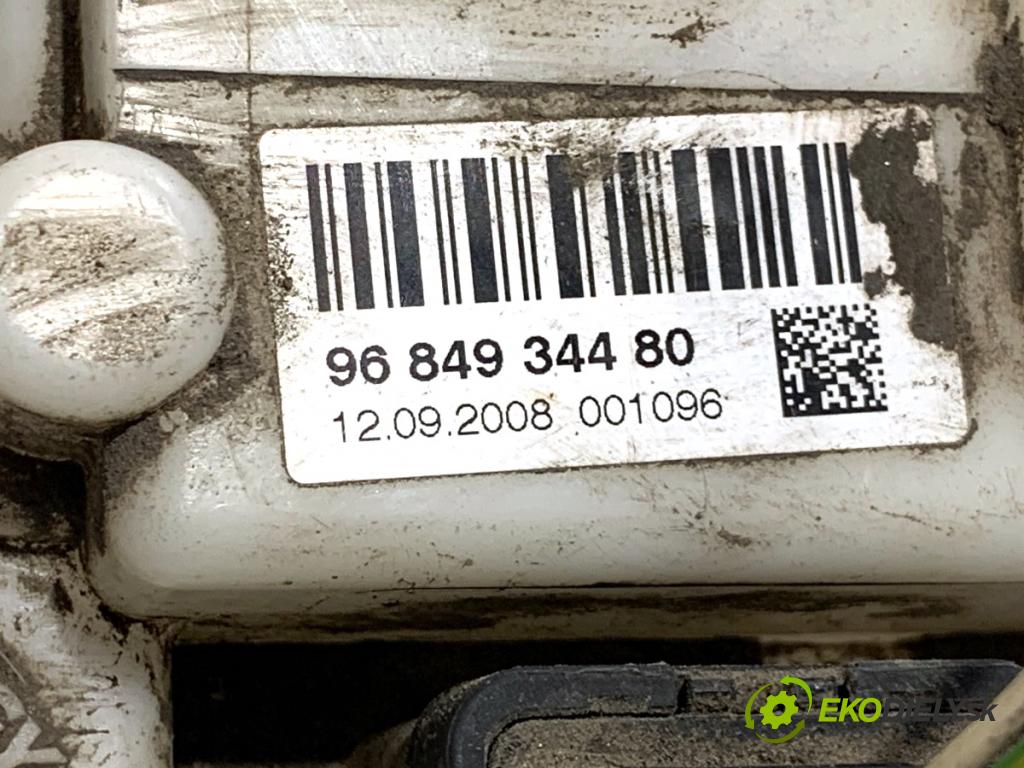 PEUGEOT 207 liftback 2008 70 kW 1.4 16V 1397 pumpa paliva 9684934480