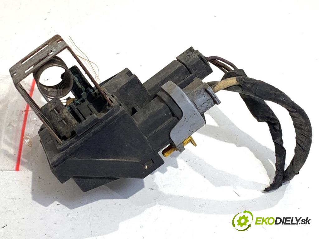 PEUGEOT 207 liftback 2008 70 kW 1.4 16V 1397 Modul ventilátora 9662872380