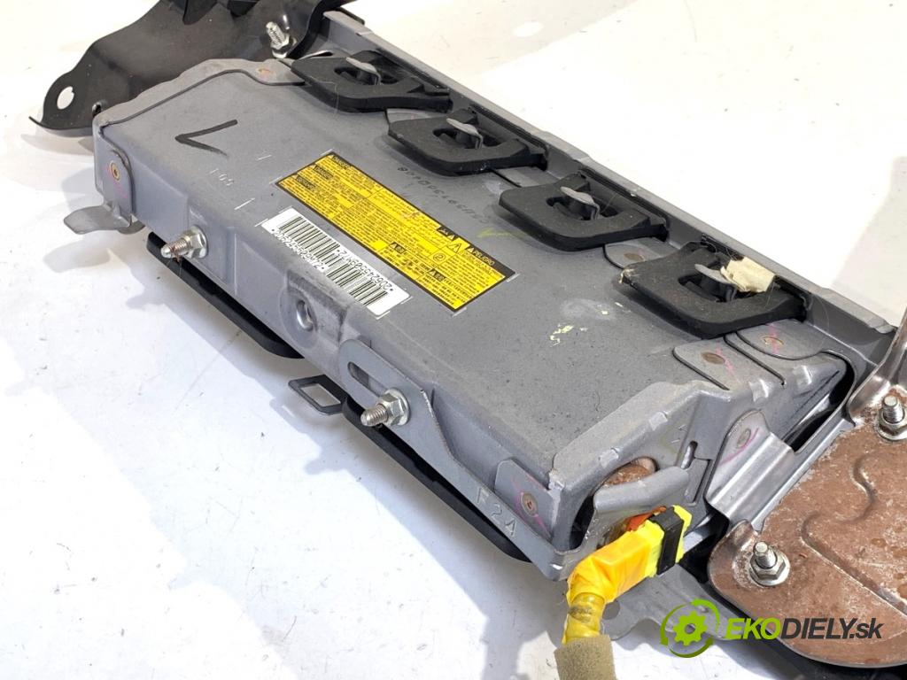 LEXUS RX SUV 2009 183 kW 450h (GYL10_) 3456 AirBag koleno: volantu