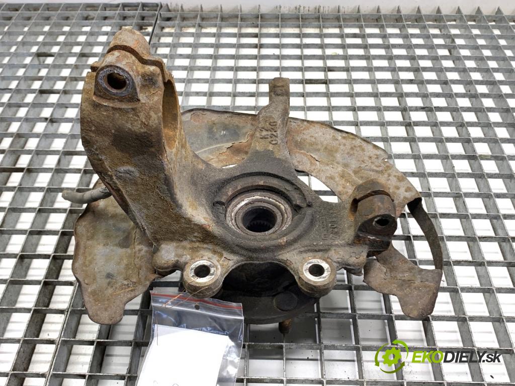 MAZDA 5 II nadwozie wielkoprzestrzenne (MPV) 2007 85 kW 1.8 (CR19) 1798 náboj pravý přední část