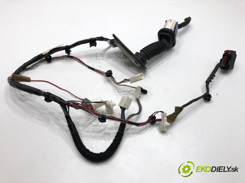 MAZDA 5 II nadwozie wielkoprzestrzenne (MPV) 2007 85 kW 1.8 (CR19) 1798 Káblovačka Dvere predný ľavy CC2967190C
