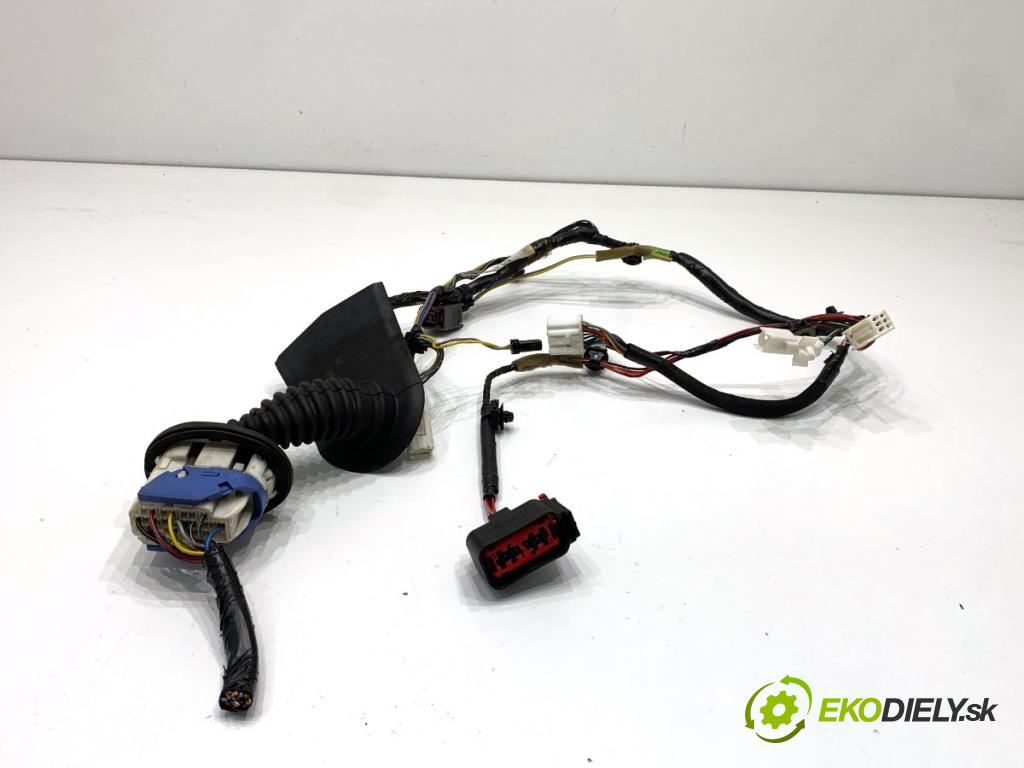 MAZDA 5 II nadwozie wielkoprzestrzenne (MPV) 2007 85 kW 1.8 (CR19) 1798 káblovačka dveře přední část pravý CC2967200D