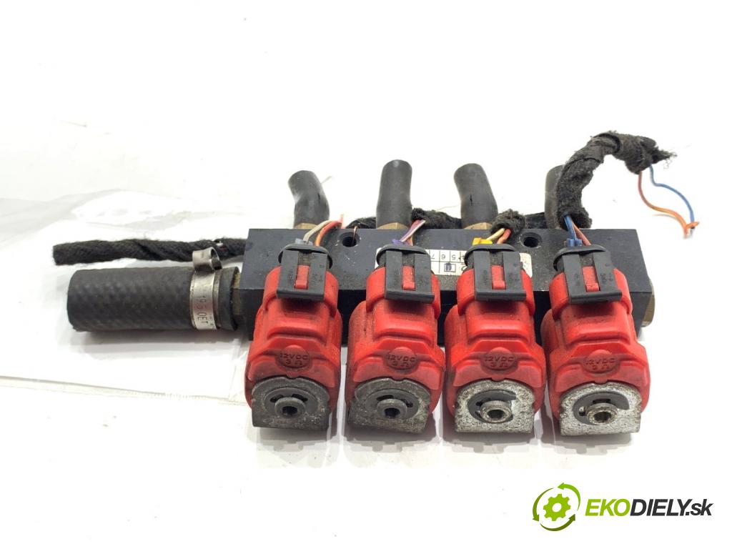 MAZDA 5 II nadwozie wielkoprzestrzenne (MPV) 2007 85 kW 1.8 (CR19) 1798 vstrekovač LPG 67R010104