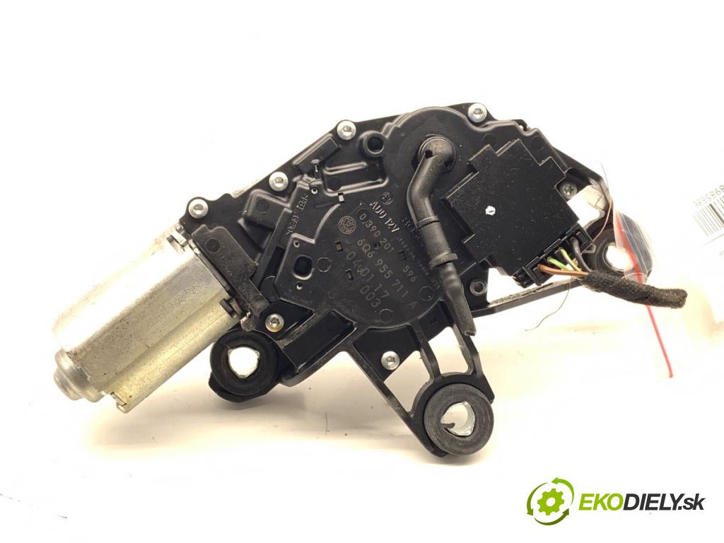 VW POLO IV 9N liftback 2007 51 kW 1.4 TDI 1422 Motor stieračov zad 6Q6955711A