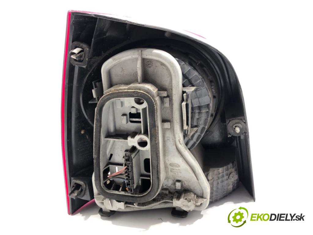 VW POLO IV 9N liftback 2007 51 kW 1.4 TDI 1422 světlo pravý zadní část