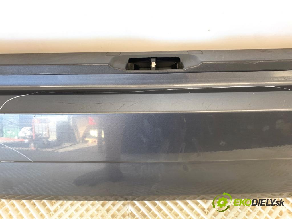 VOLVO XC90 I SUV 2009 136 kW D5 AWD 2401 kapota zad STRANA: