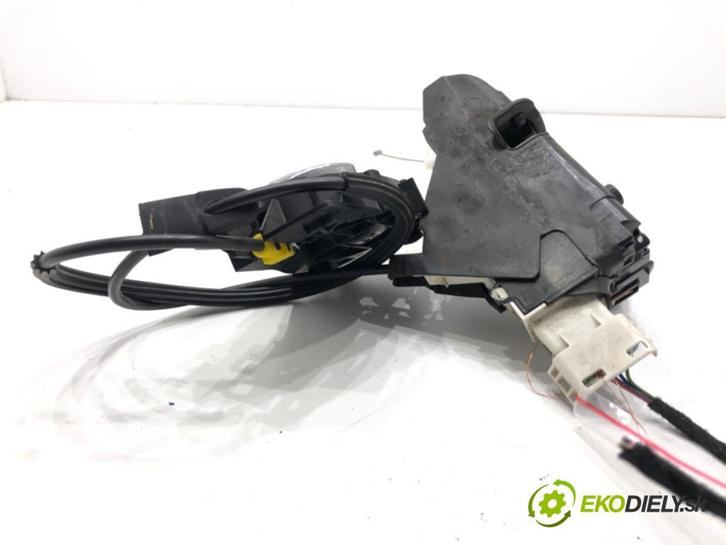 CITROEN C4 coupe 2007 66 kW 1.6 HDi 1560 zámok dveře pravý přední část 9683416980