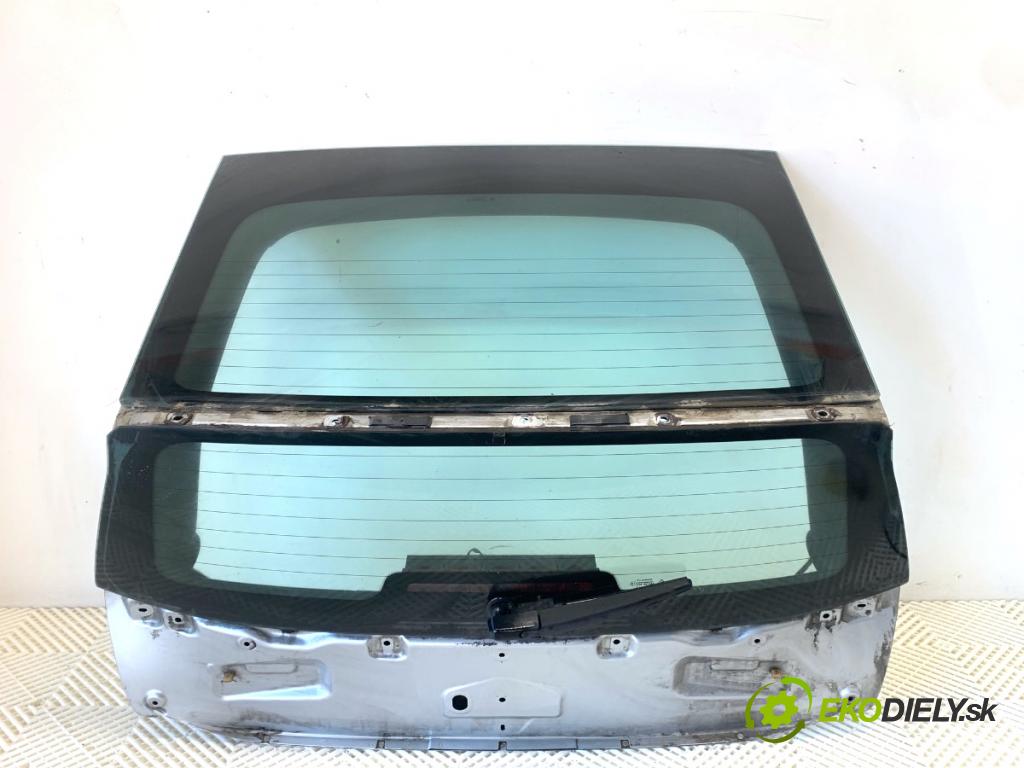CITROEN C4 coupe 2007 66 kW 1.6 HDi 1560 kapota zadní část EZR