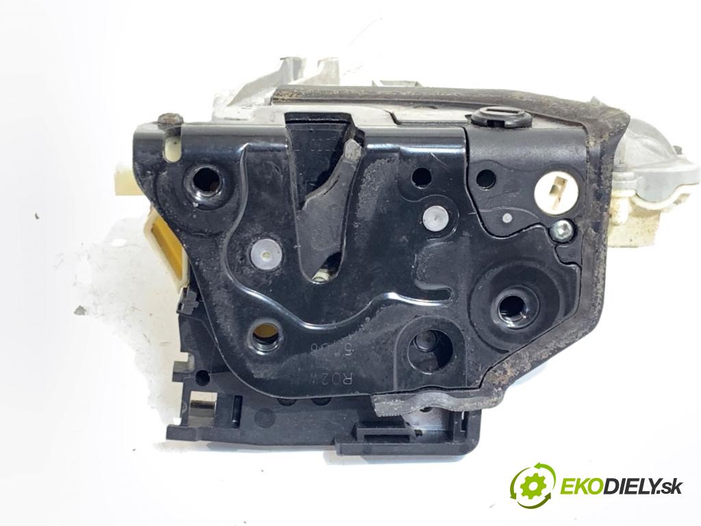 VW PASSAT B6 Kombi 2007 77 kW 1.9 TDI 1896 zámok dveře pravý zadní část 3C4839016A