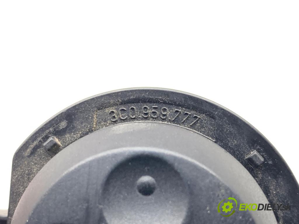 VW PASSAT B6 Kombi 2007 77 kW 1.9 TDI 1896 přepínač sedačky 3C0959777
