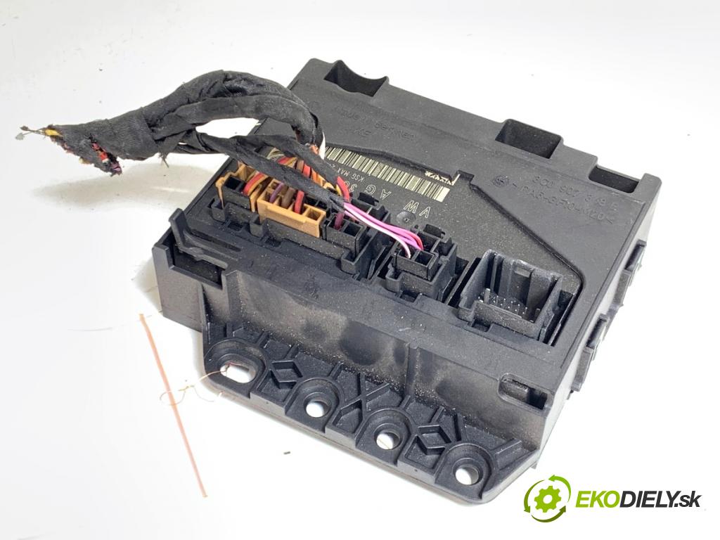 VW PASSAT B6 Kombi 2007 77 kW 1.9 TDI 1896 modul komfortu 3C0959433R (Komfortní modul)