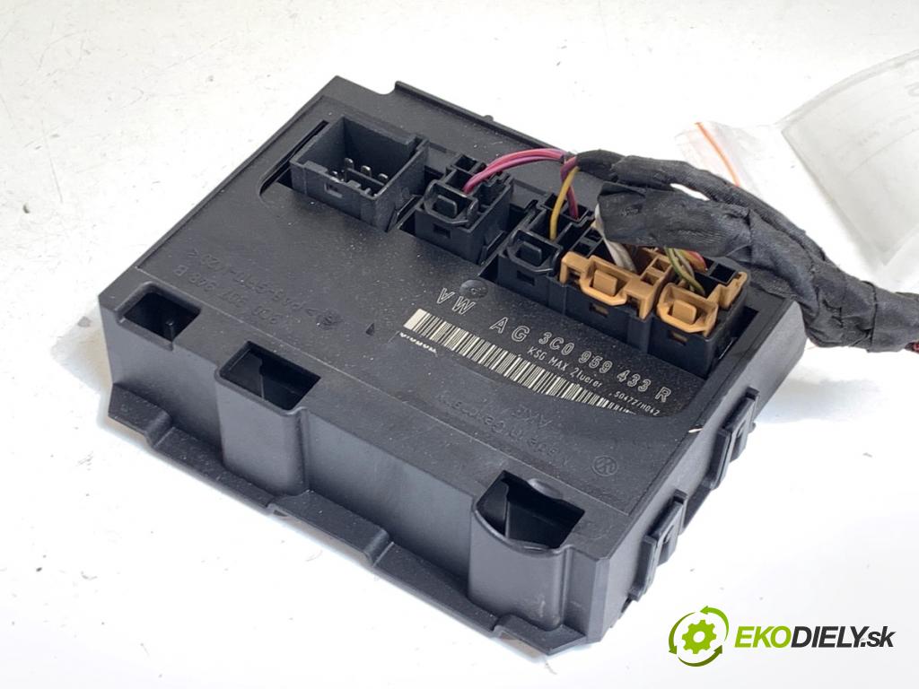 VW PASSAT B6 Kombi 2007 77 kW 1.9 TDI 1896 modul komfortu 3C0959433R (Komfortní modul)