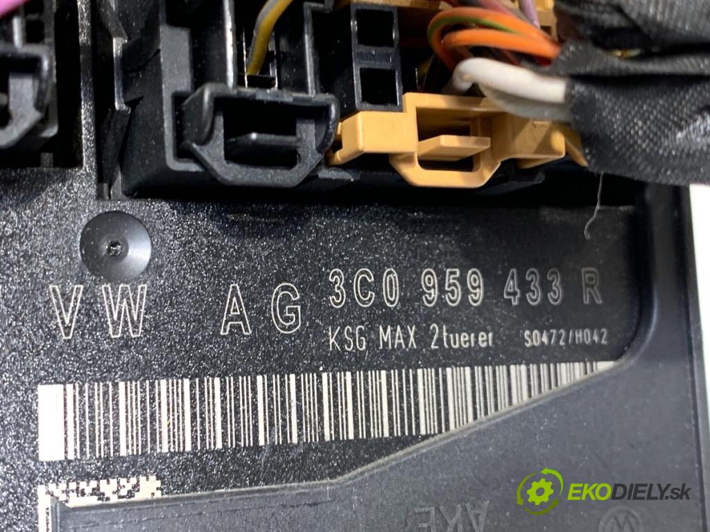 VW PASSAT B6 Kombi 2007 77 kW 1.9 TDI 1896 modul komfortu 3C0959433R (Komfortní modul)