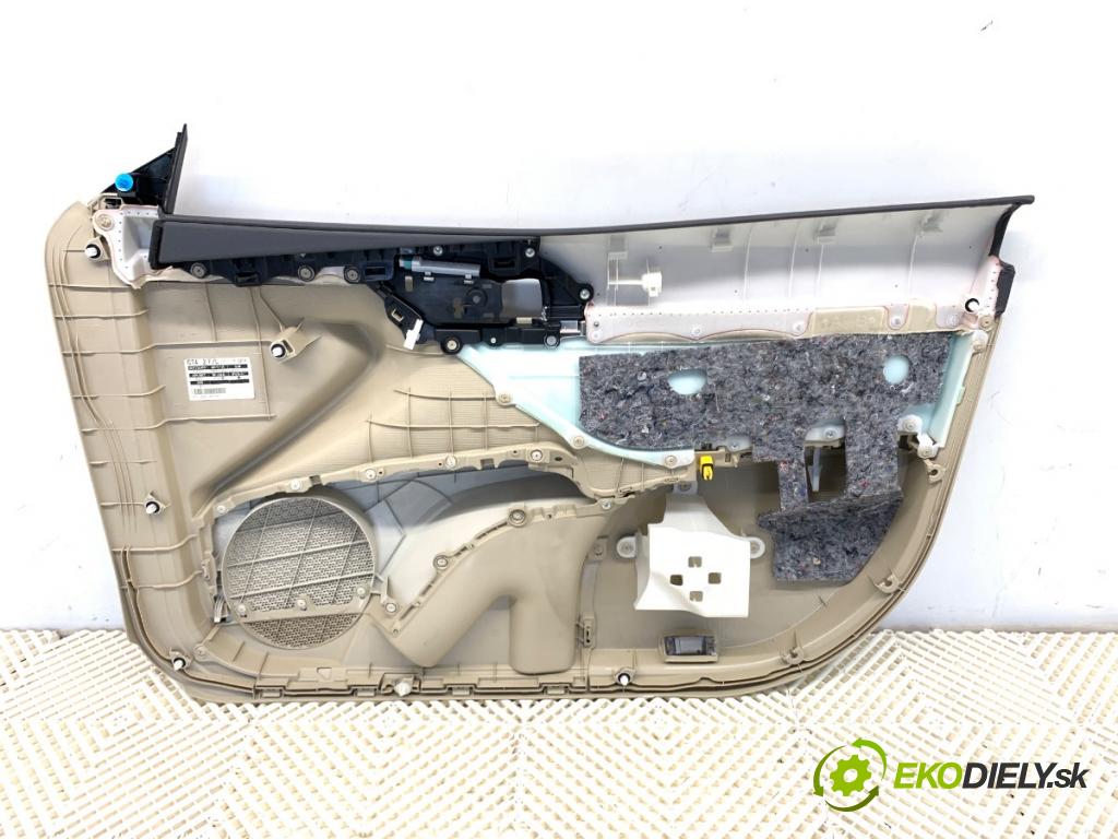 TOYOTA CAMRY sedan 2024 131 kW 2.5 Hybrid (AXVH71_) 2487 čalúnenie Dvere ľavy predný