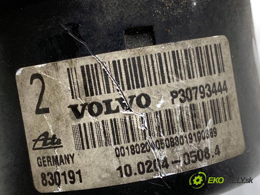VOLVO XC90 I SUV 2009 136 kW D5 AWD 2401 pumpa ABS P30793444 (Pumpa ABS)
