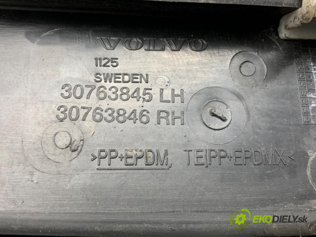 VOLVO XC90 I SUV 2009 136 kW D5 AWD 2401 Torpédo, plast pod čelné okno 30763845 (Torpédo (plast pod čelným sklom))