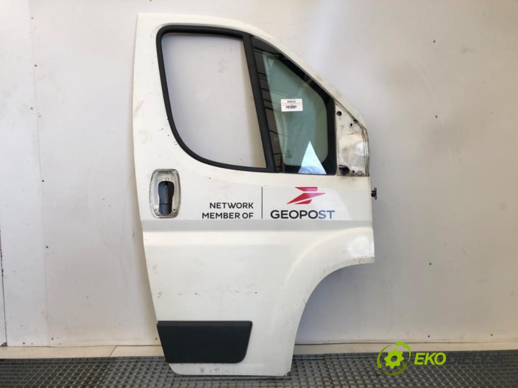 PEUGEOT BOXER I Autobus 2015 81 kW 2.2 HDi 110 2198 dveře pravý přední část 