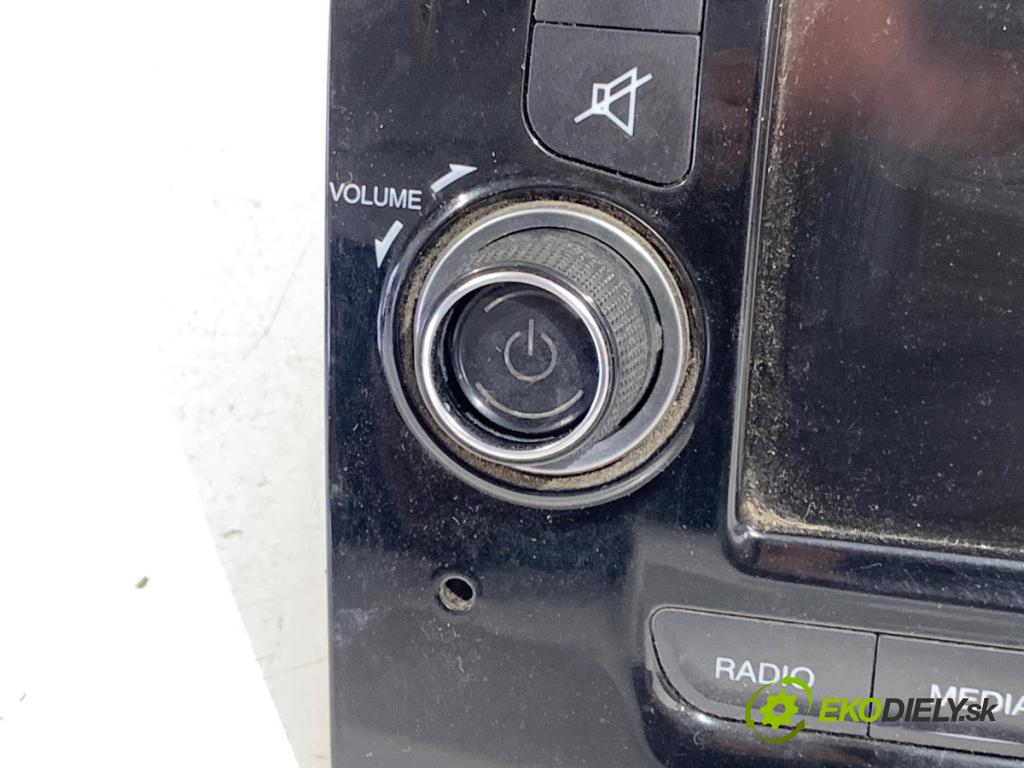PEUGEOT BOXER I Autobus 2015 81 kW 2.2 HDi 110 2198 RADIO 07356258200 (Audio zariadenie)
