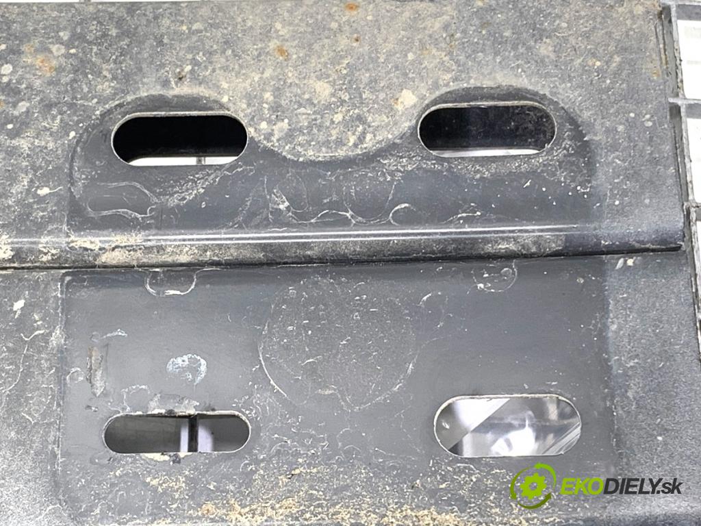 NISSAN QASHQAI J12 SUV 2023 116 kW 1.3 DIG-T Napęd na wszystkie koła 1332 Výstuha nárazníka zad 850306JA0H (Výstuha zadná)