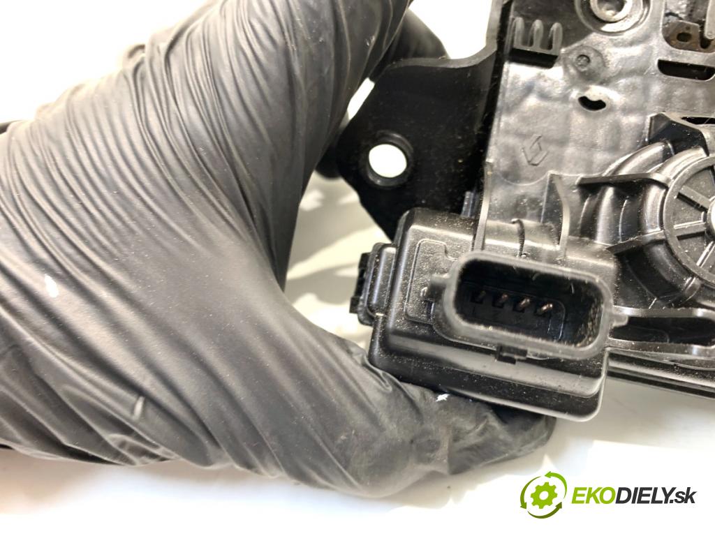 NISSAN QASHQAI J12 SUV 2023 116 kW 1.3 DIG-T Napęd na wszystkie koła 1332 zámok dveří zadní část 905030754R