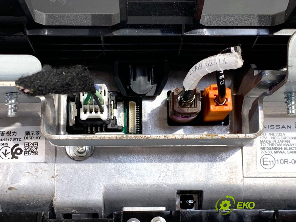 NISSAN QASHQAI J12 SUV 2023 116 kW 1.3 DIG-T Napęd na wszystkie koła 1332 Displej 280906RN0C (Přístrojová deska)