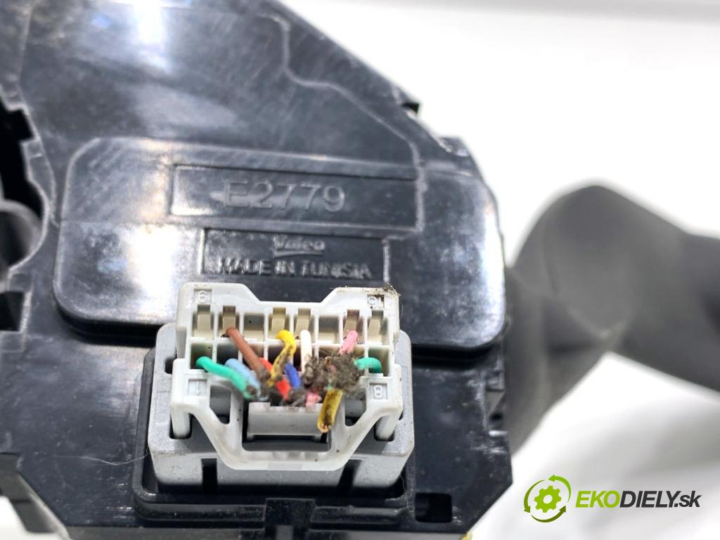 NISSAN QASHQAI J12 SUV 2023 116 kW 1.3 DIG-T Napęd na wszystkie koła 1332 Prepínač kombinovaný 255606 (Prepínacie páčky pod volantom)