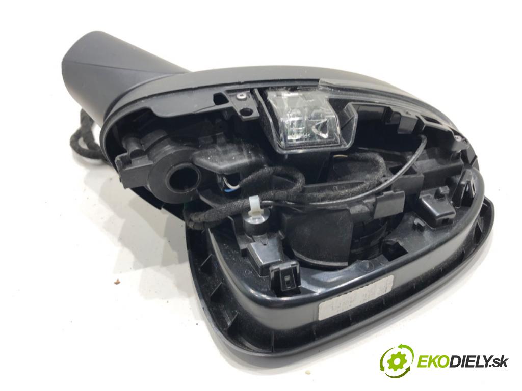 NISSAN QASHQAI J12 SUV 2023 116 kW 1.3 DIG-T Napęd na wszystkie koła 1332 Spätné zrkadlo pravy