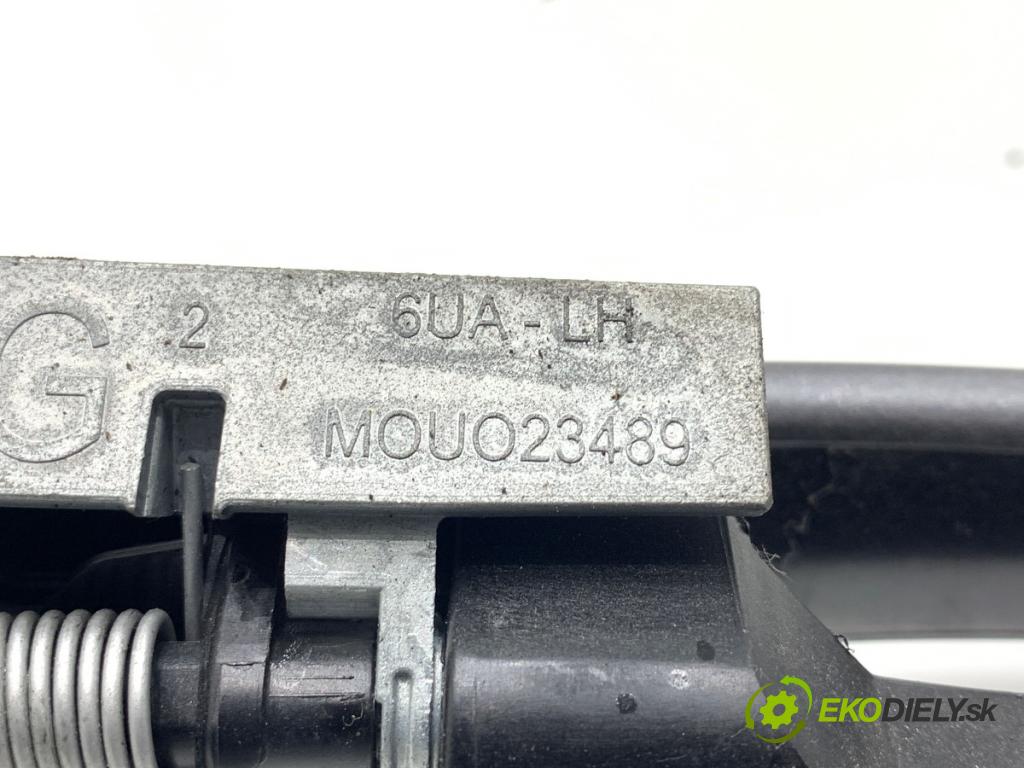 NISSAN QASHQAI J12 SUV 2023 116 kW 1.3 DIG-T Napęd na wszystkie koła 1332 Kľučka vonkajšia ľavy zad