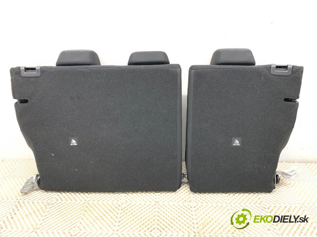 NISSAN QASHQAI J12 SUV 2023 116 kW 1.3 DIG-T Napęd na wszystkie koła 1332 Sedadlo druhý rad