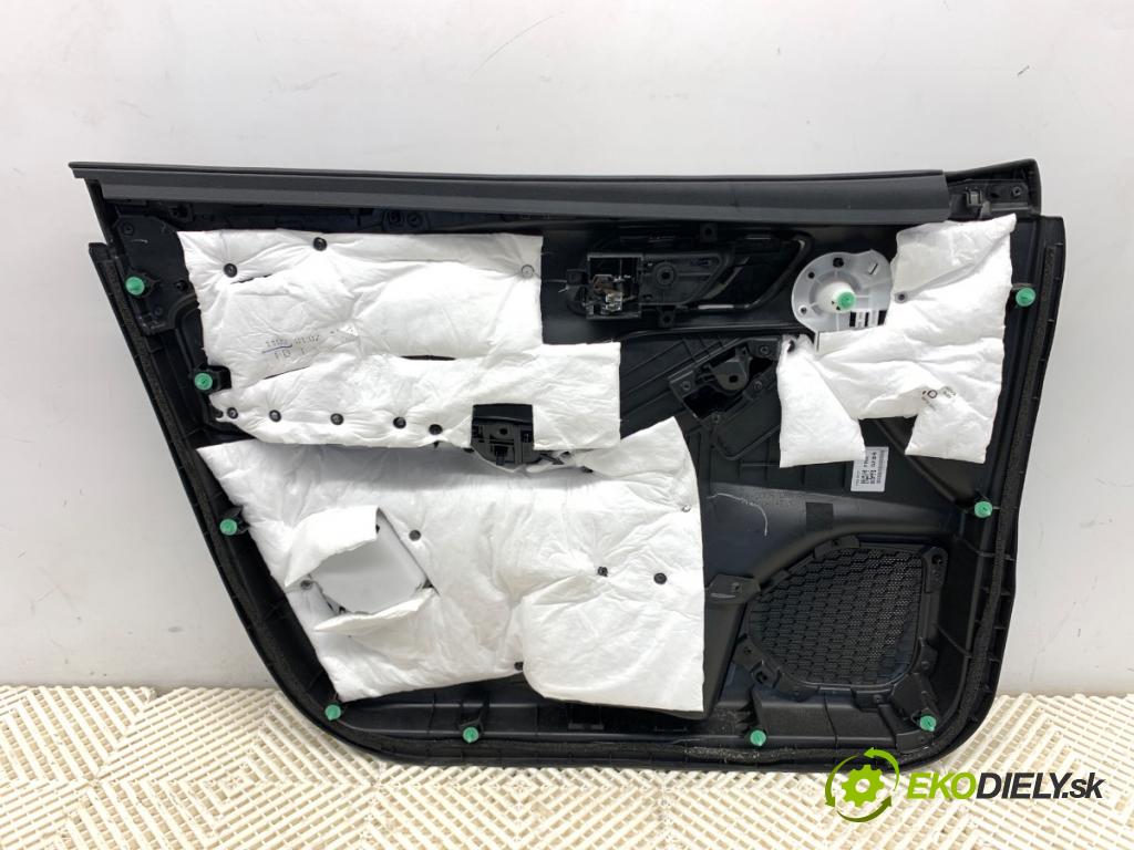 NISSAN QASHQAI J12 SUV 2023 116 kW 1.3 DIG-T Napęd na wszystkie koła 1332 čalúnenie Dvere pravy predný