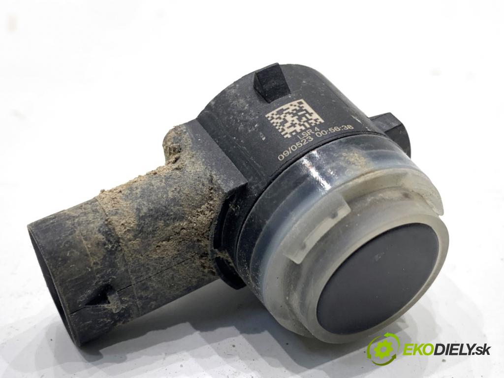 NISSAN QASHQAI J12 SUV 2023 116 kW 1.3 DIG-T Napęd na wszystkie koła 1332 snímač PDC 284382263R