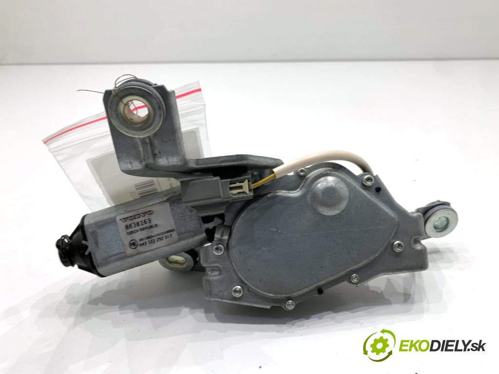 VOLVO XC90 I SUV 2009 136 kW D5 AWD 2401 motor stěračů zadní část 8638163