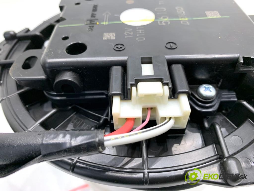 TOYOTA CAMRY sedan 2024 131 kW 2.5 Hybrid (AXVH71_) 2487 ventilátor kúrenia