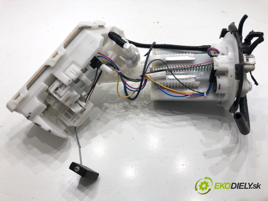 TOYOTA CAMRY sedan 2024 131 kW 2.5 Hybrid (AXVH71_) 2487 pumpa paliva 77020-33511